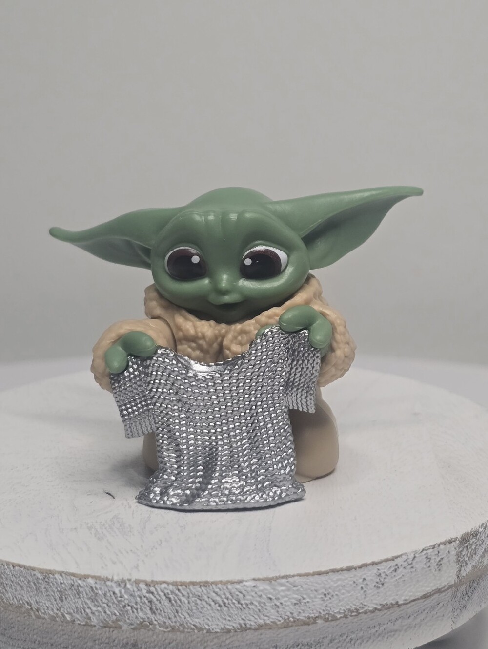 Star Wars The Bounty Collection Grogu Time to Choose Figure Toy Collectible